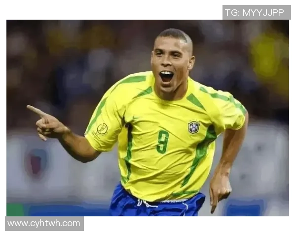 足球巨星的一天生活揭秘从清晨训练到夜晚放松全程详解