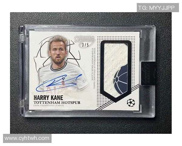 足球球星卡剪影点亮收藏热潮展现独特魅力与无限激情 足球球星卡剪影点亮收藏热潮展现独特魅力与无限激情